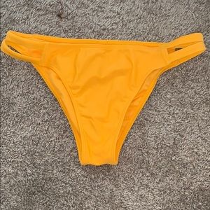 Abercrombie bikini bottoms NEVER WORN